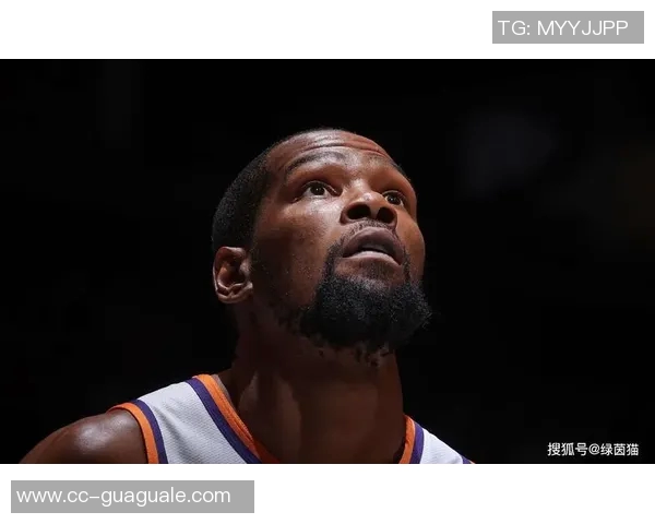 尊重与荣耀开拓者主场为杜兰特热烈鼓掌KD深情回馈致敬